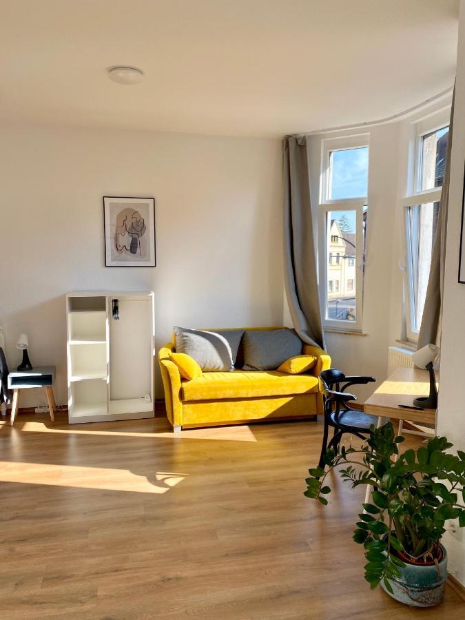 2 Rooms, Free Parking, 25 Min To Duesseldorf, 150 Mbps Wlan Duisburg Eksteriør billede