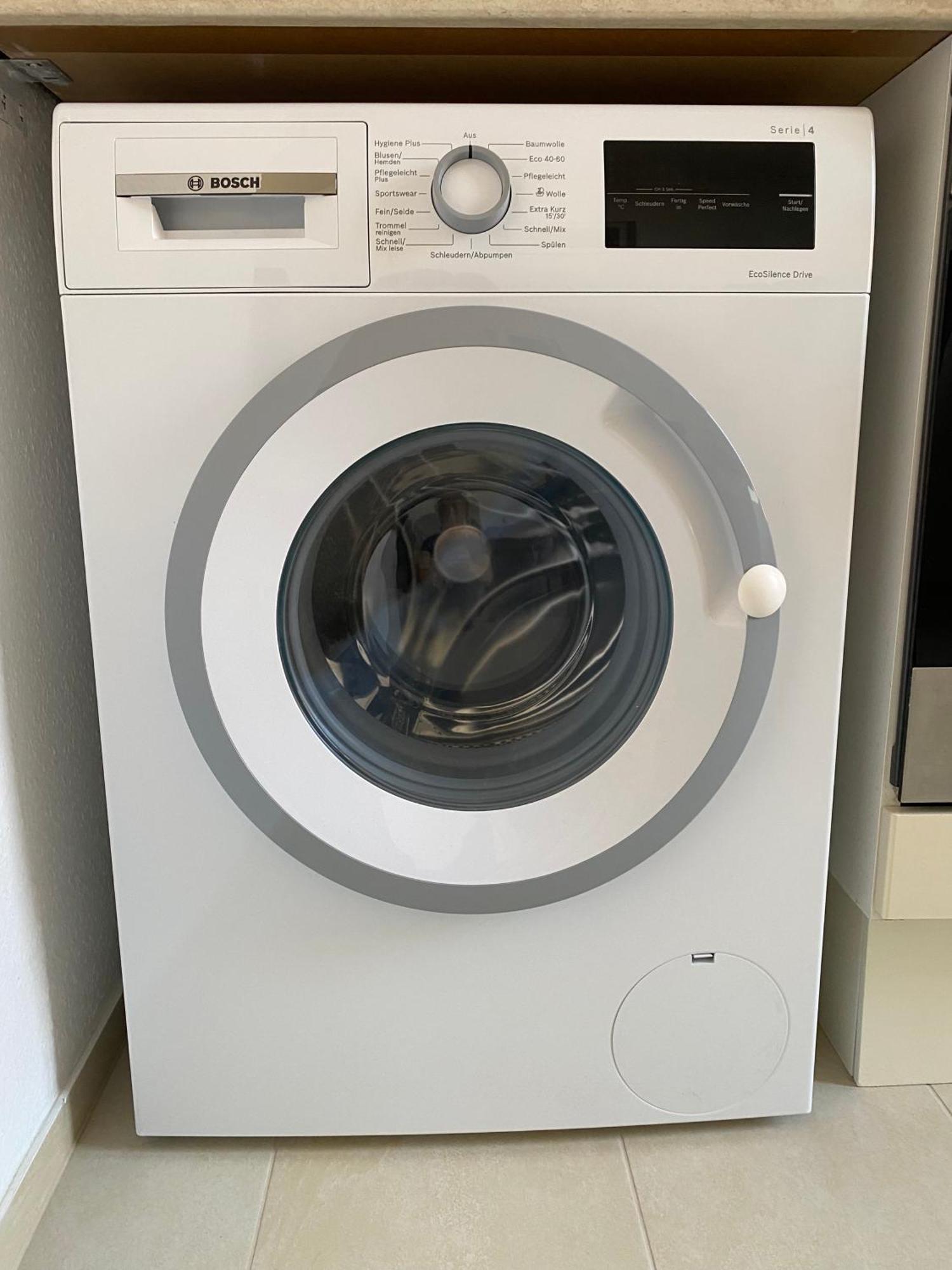 2 Rooms, Free Parking, 25 Min To Duesseldorf, 150 Mbps Wlan Duisburg Eksteriør billede