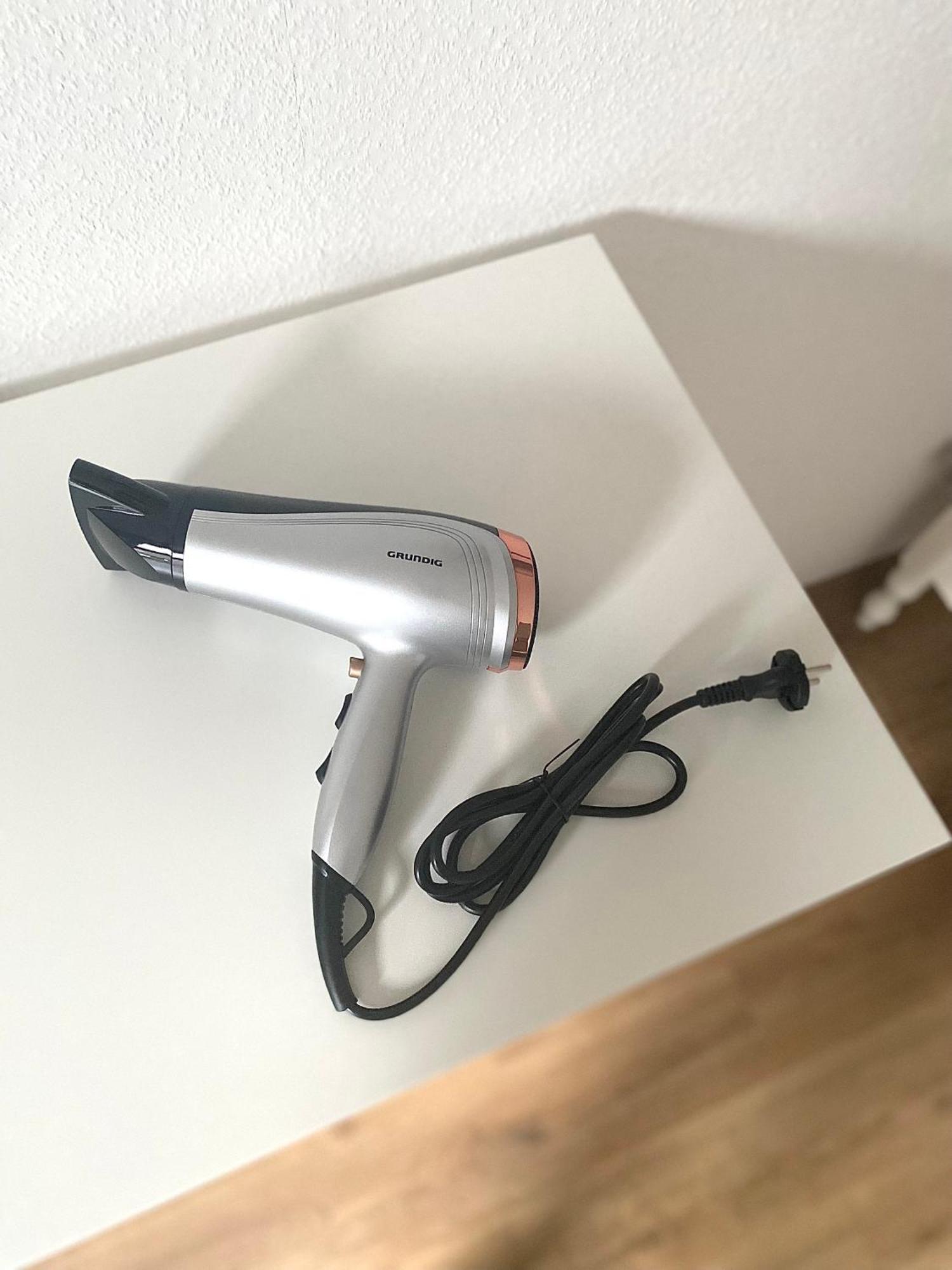 2 Rooms, Free Parking, 25 Min To Duesseldorf, 150 Mbps Wlan Duisburg Eksteriør billede